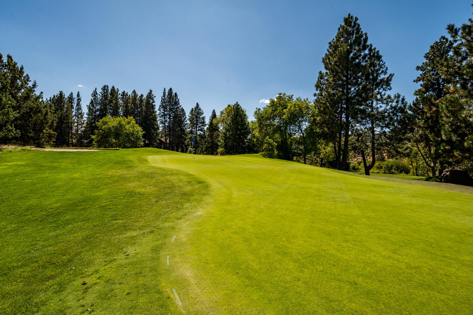 2544 Northwest Rippling River Court Bend, OR 97703 - Photo 56 of 57 JH5_7125