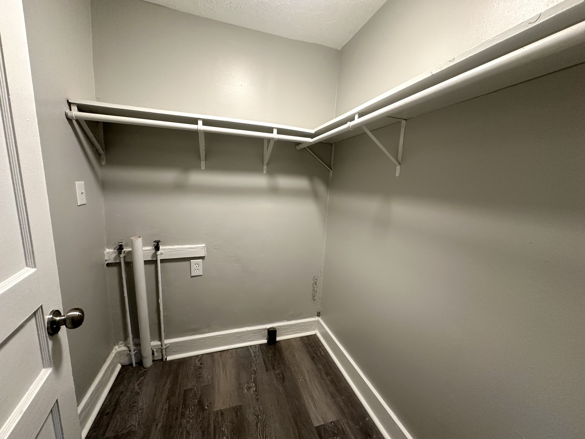 1102 Batts Boulevard, Unit B Springfield, TN 37172 - Photo 11 of 14