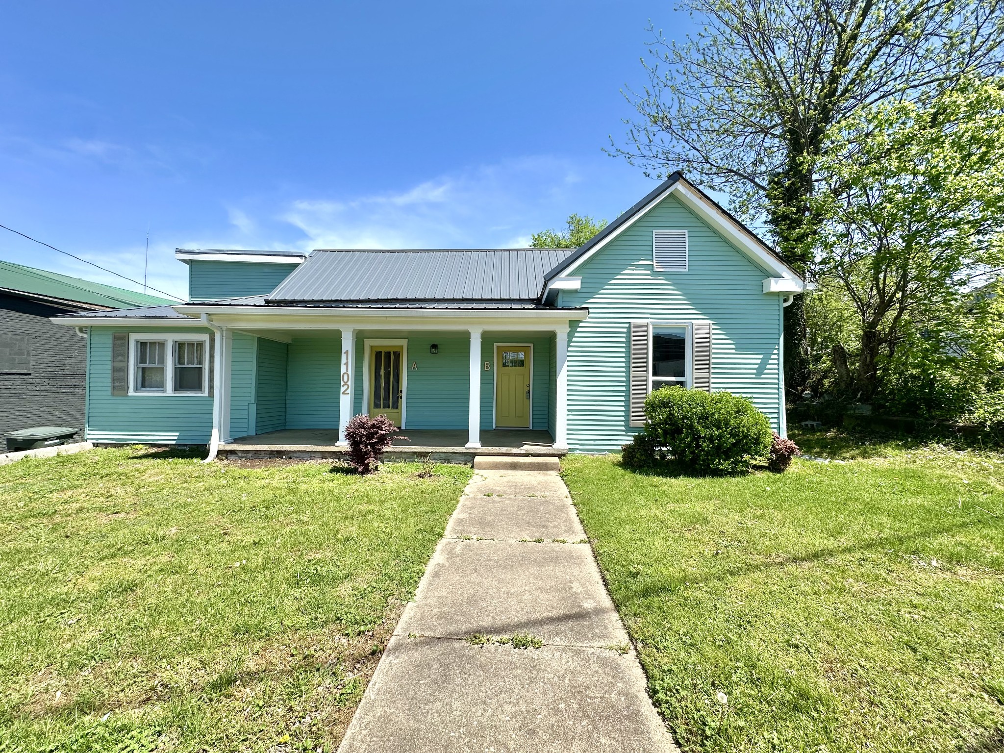 1102 Batts Boulevard, Unit B Springfield, TN 37172 - Photo 2 of 14