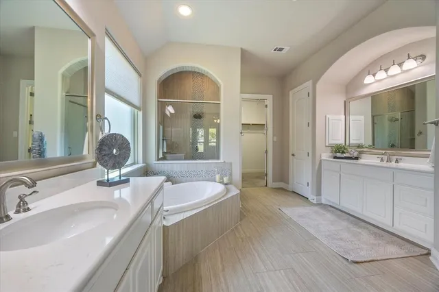 $738,000 | 828 Faith Trail, Heath, TX 75032