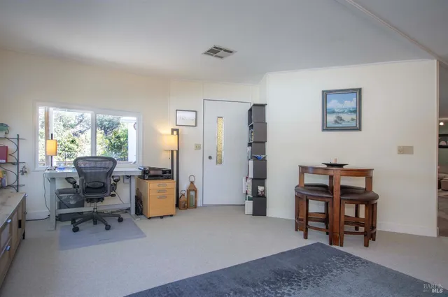 $450,000 | 9 Fallen Leaf Way, Novato, CA 94949