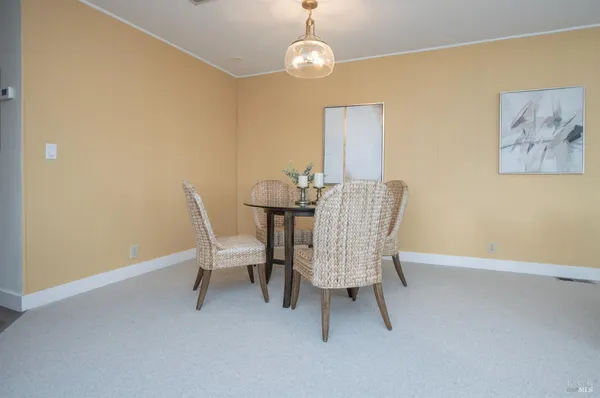 $450,000 | 9 Fallen Leaf Way, Novato, CA 94949