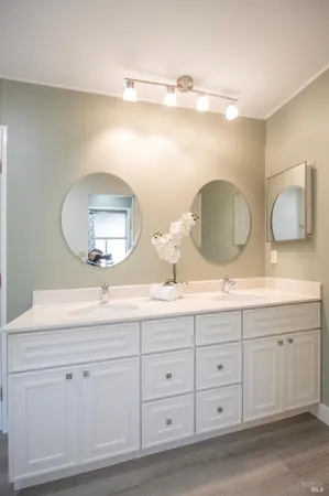 $450,000 | 9 Fallen Leaf Way, Novato, CA 94949