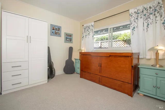 $450,000 | 9 Fallen Leaf Way, Novato, CA 94949