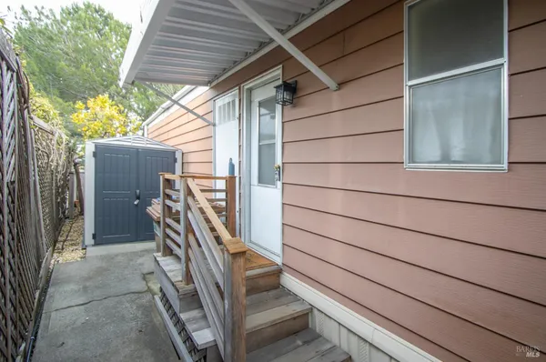 $450,000 | 9 Fallen Leaf Way, Novato, CA 94949