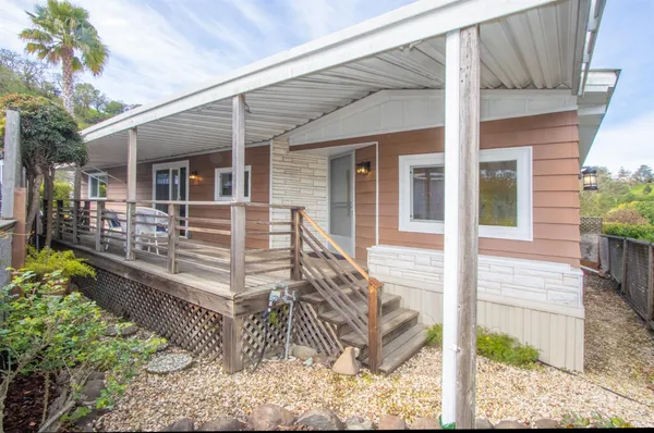 $450,000 | 9 Fallen Leaf Way, Novato, CA 94949