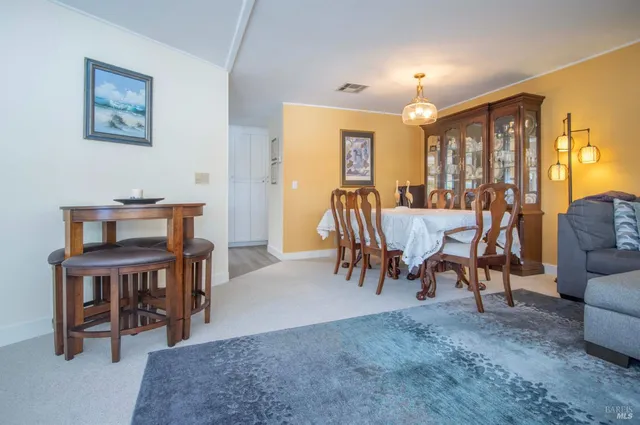 $450,000 | 9 Fallen Leaf Way, Novato, CA 94949