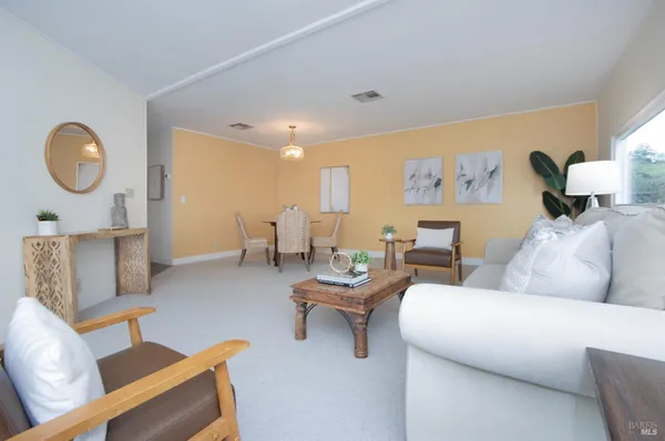 $450,000 | 9 Fallen Leaf Way, Novato, CA 94949