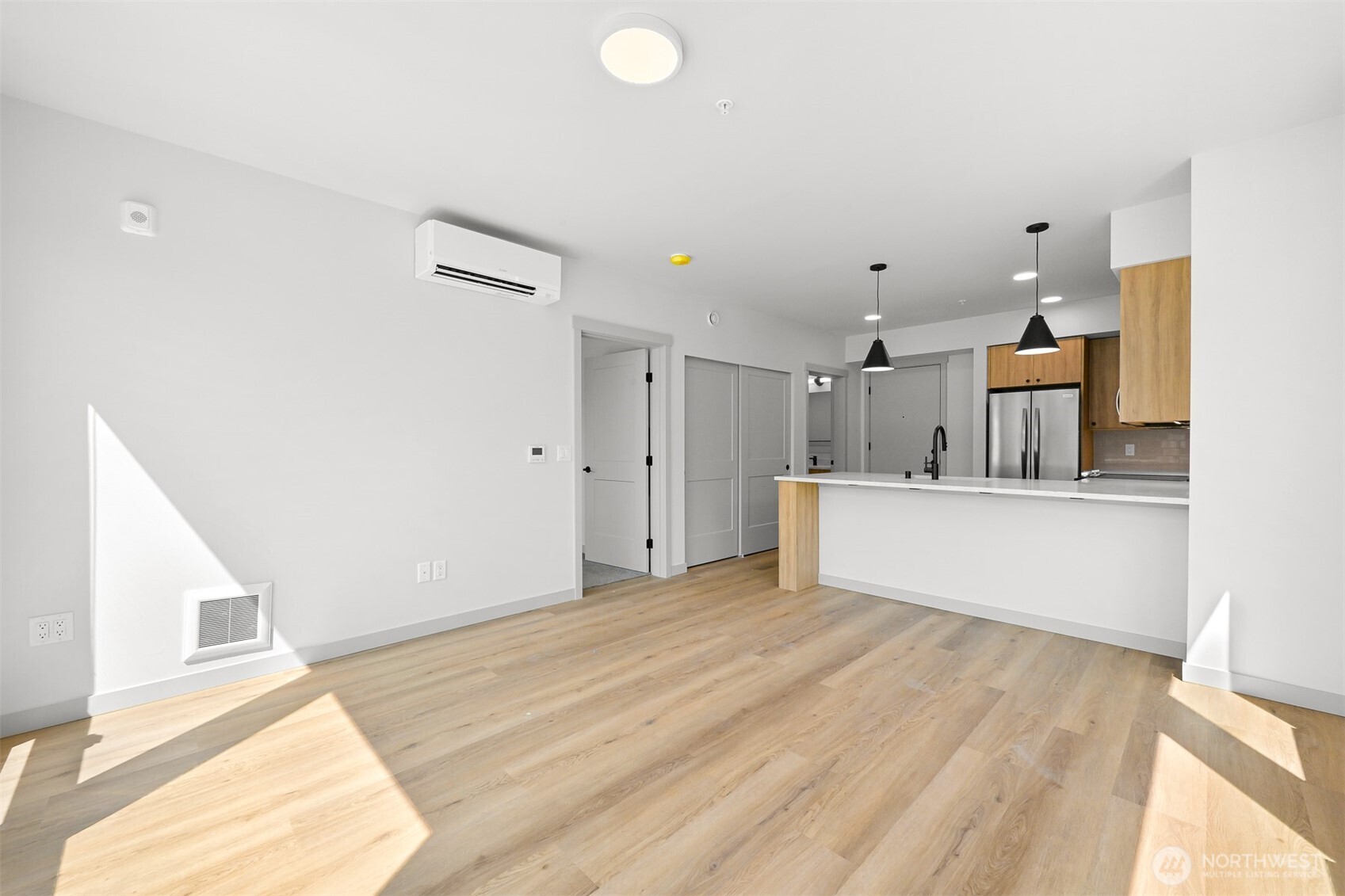 820 North State Street, Unit 521 Bellingham, WA 98225 - Photo 5 of 26