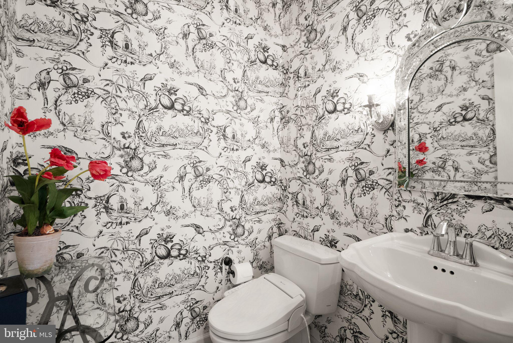 11110 Tommye Lane Reston, VA 20194 - Photo 8 of 76 Gallery Image 8
