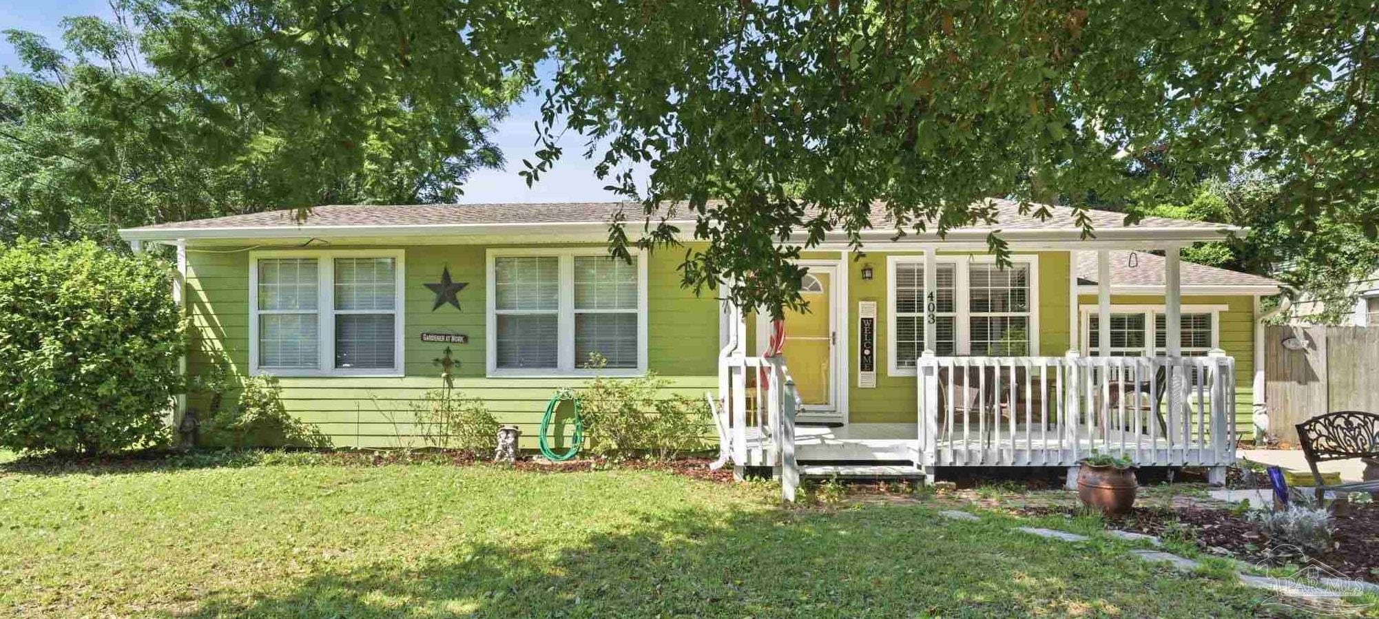 403 Rue Max Street Pensacola, FL 32507 - Photo 1 of 39