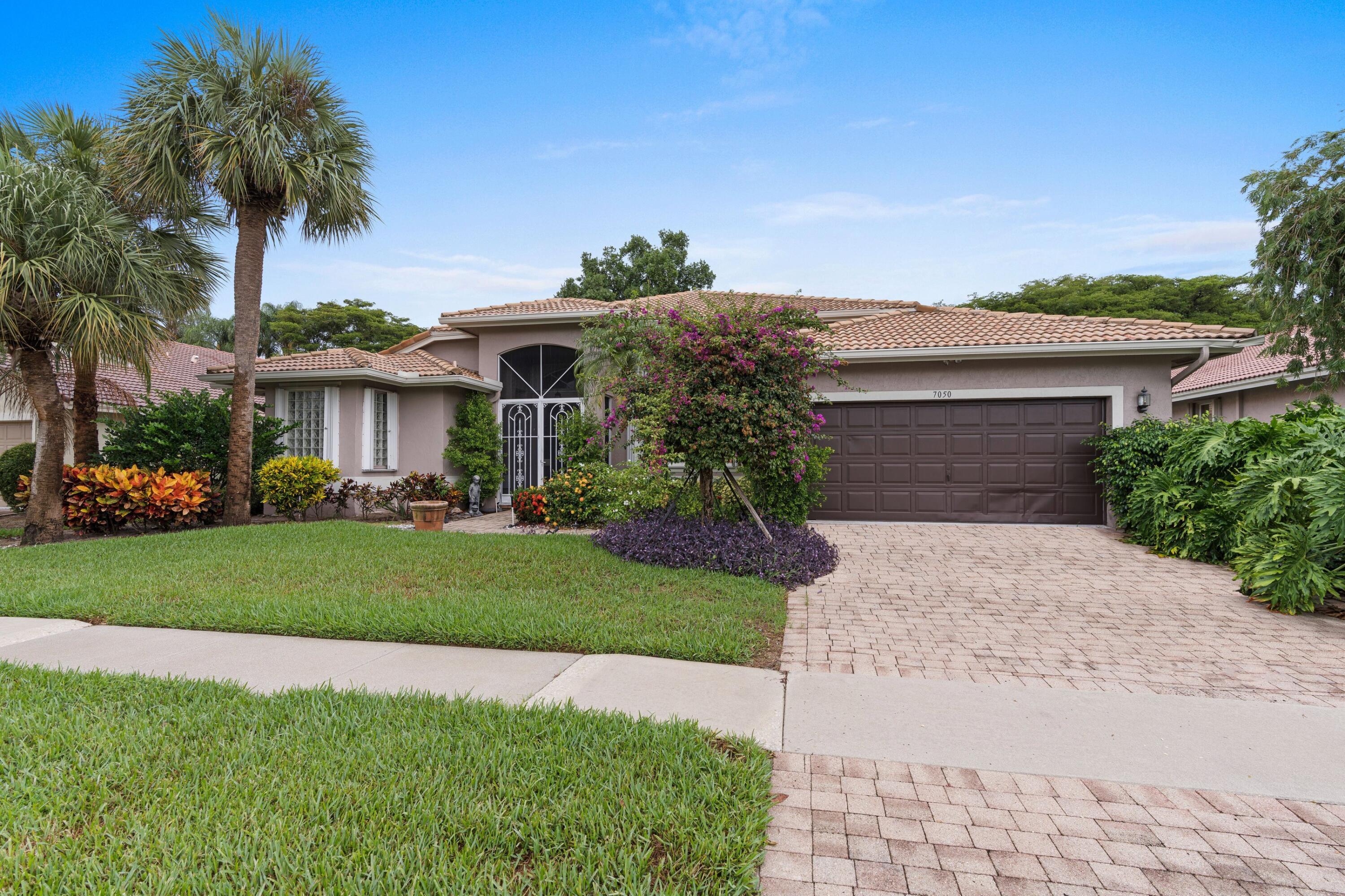 7050 Falls Road East Boynton Beach, FL 33437 - Photo 1 of 19 1.jpg-SMALL