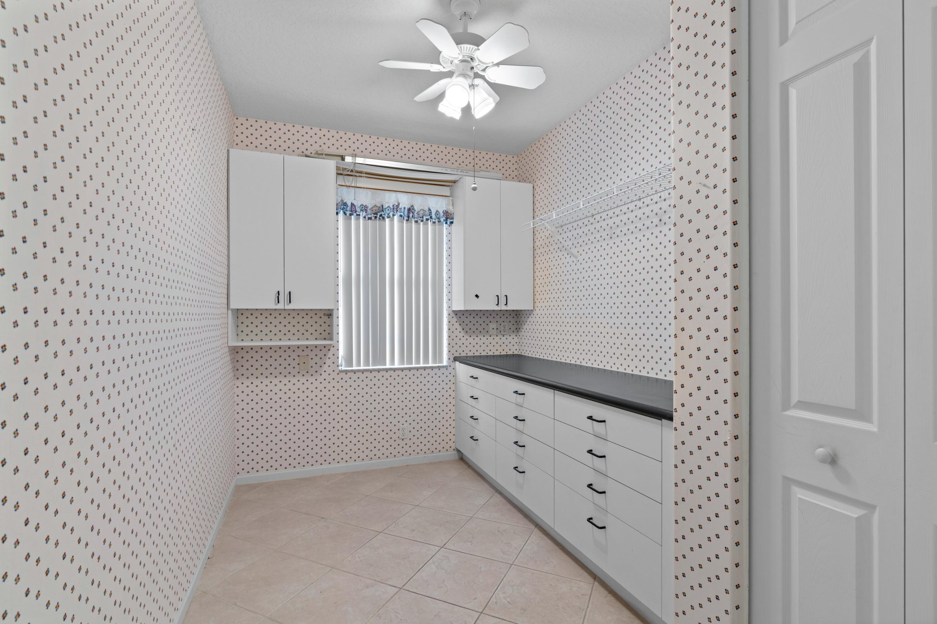 7050 Falls Road East Boynton Beach, FL 33437 - Photo 13 of 19 DSC00860.jpg-SMALL