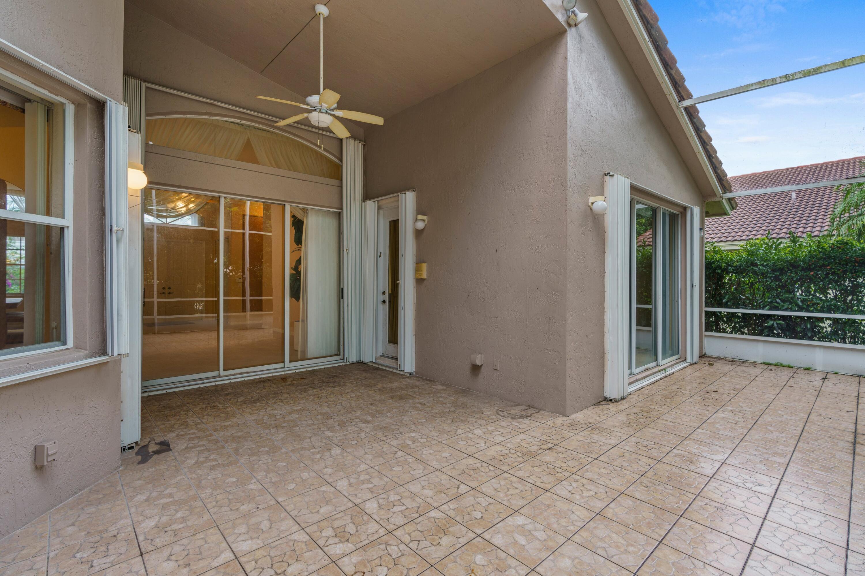 7050 Falls Road East Boynton Beach, FL 33437 - Photo 15 of 19 DSC00905.jpg-SMALL
