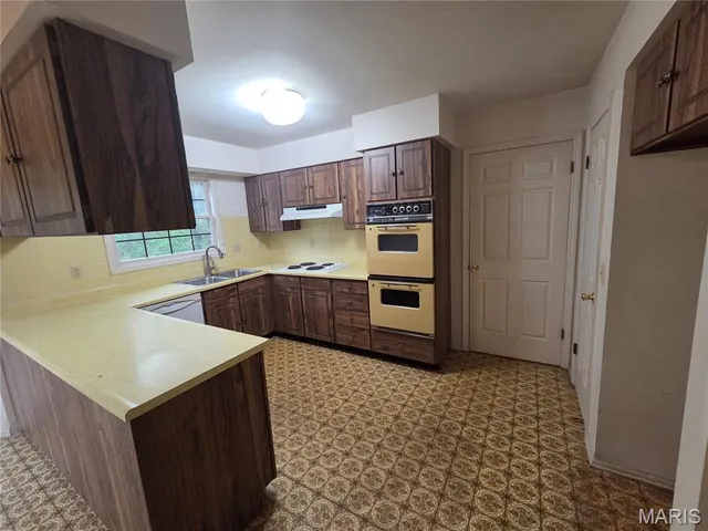 $534,900 | 939 Wynhaven Lane, Ballwin, MO 63011