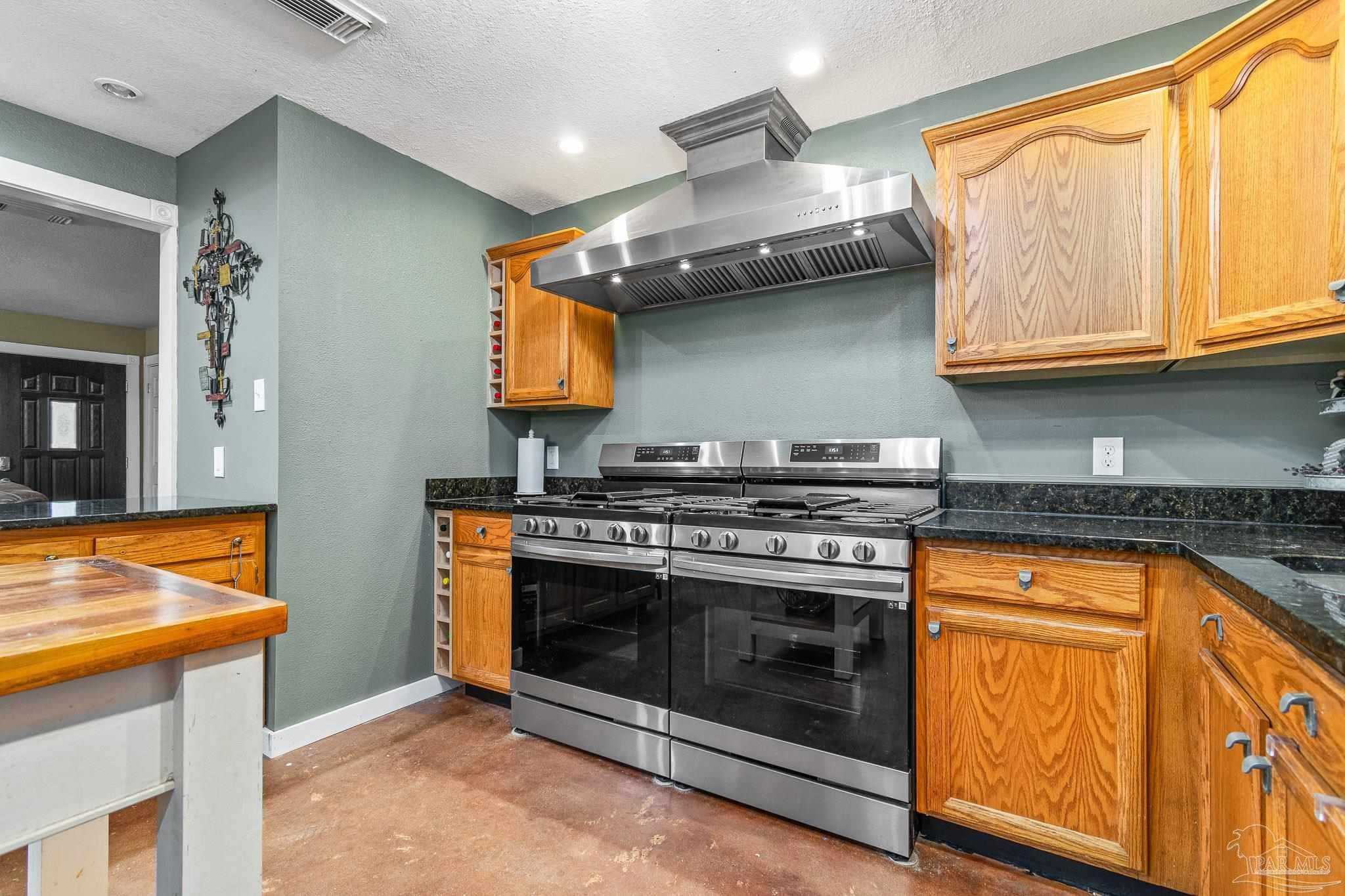 7024 Heath Road Milton, FL 32570 - Photo 14 of 50 Gallery Image 14