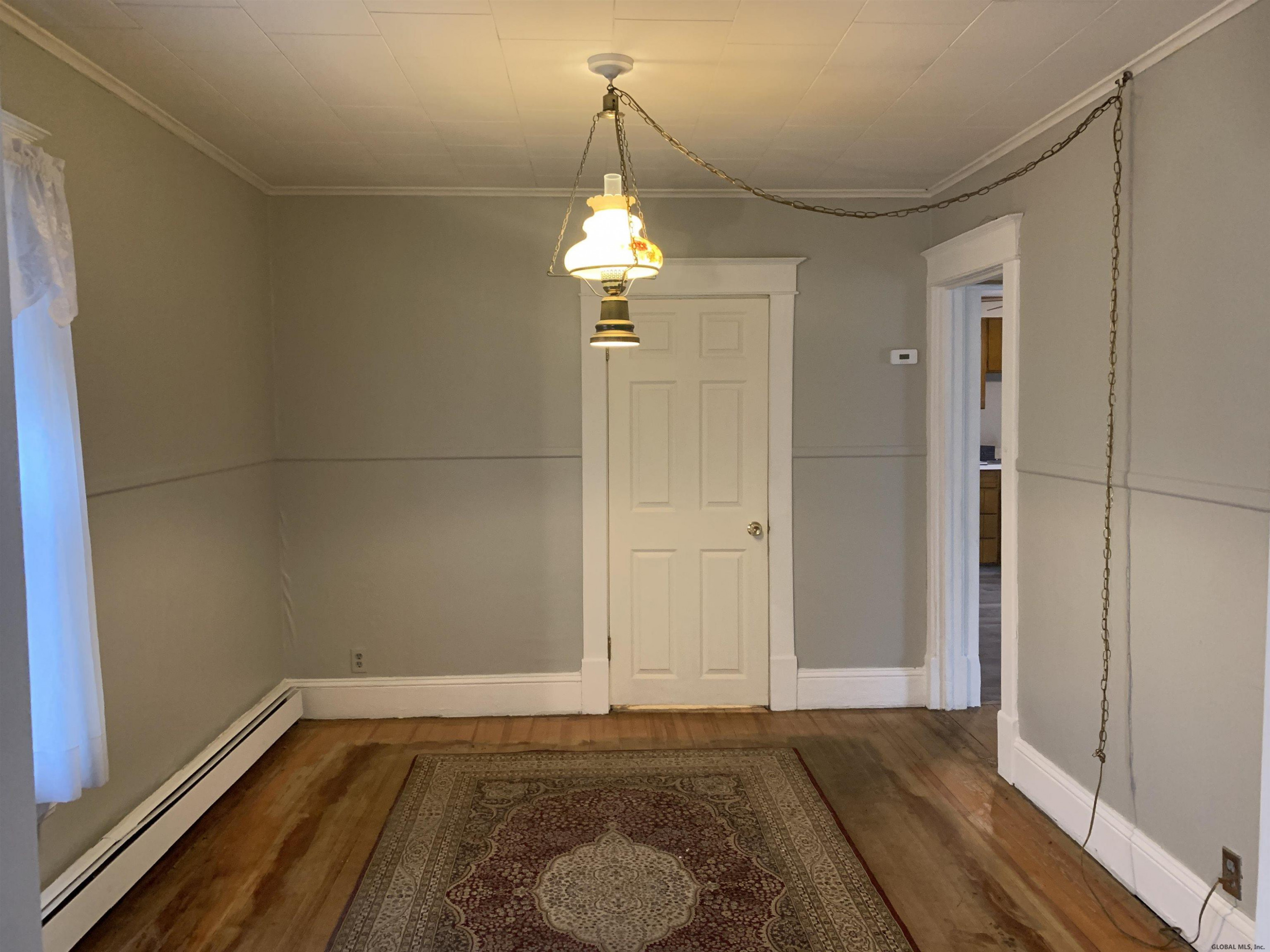 1112 River Road Troy, NY 12182 - Photo 6 of 17 Photo 6