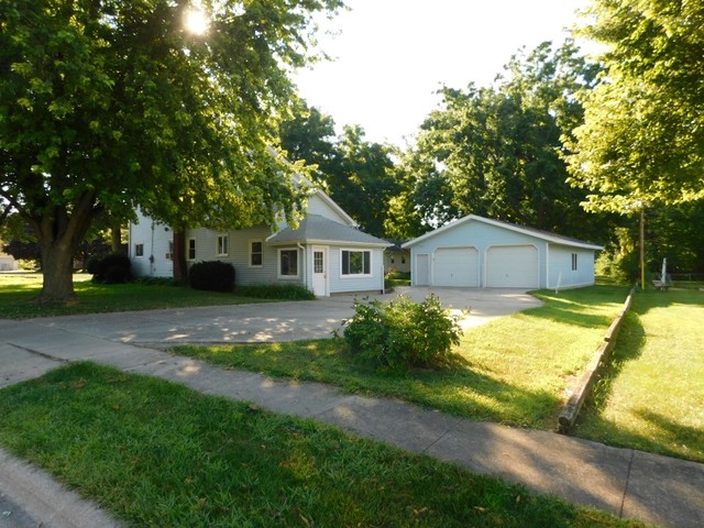 610 South Main Street Rochelle, IL 61068 - Photo 30 of 37
