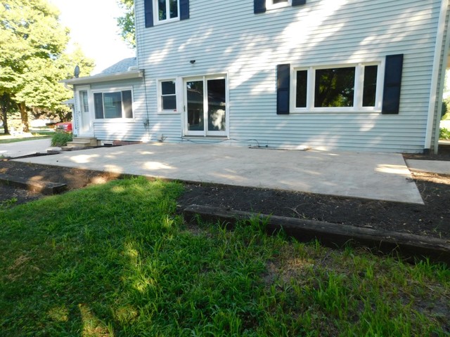 610 South Main Street Rochelle, IL 61068 - Photo 33 of 37