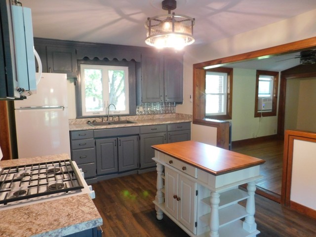 610 South Main Street Rochelle, IL 61068 - Photo 9 of 37