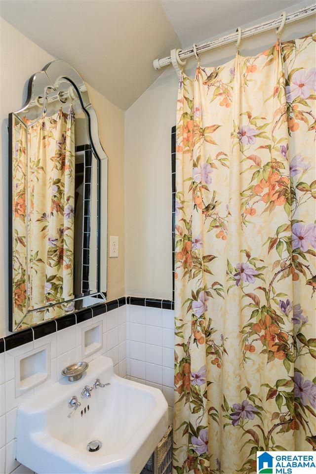 2931 Balmoral Road Birmingham, AL 35223 - Photo 24 of 35