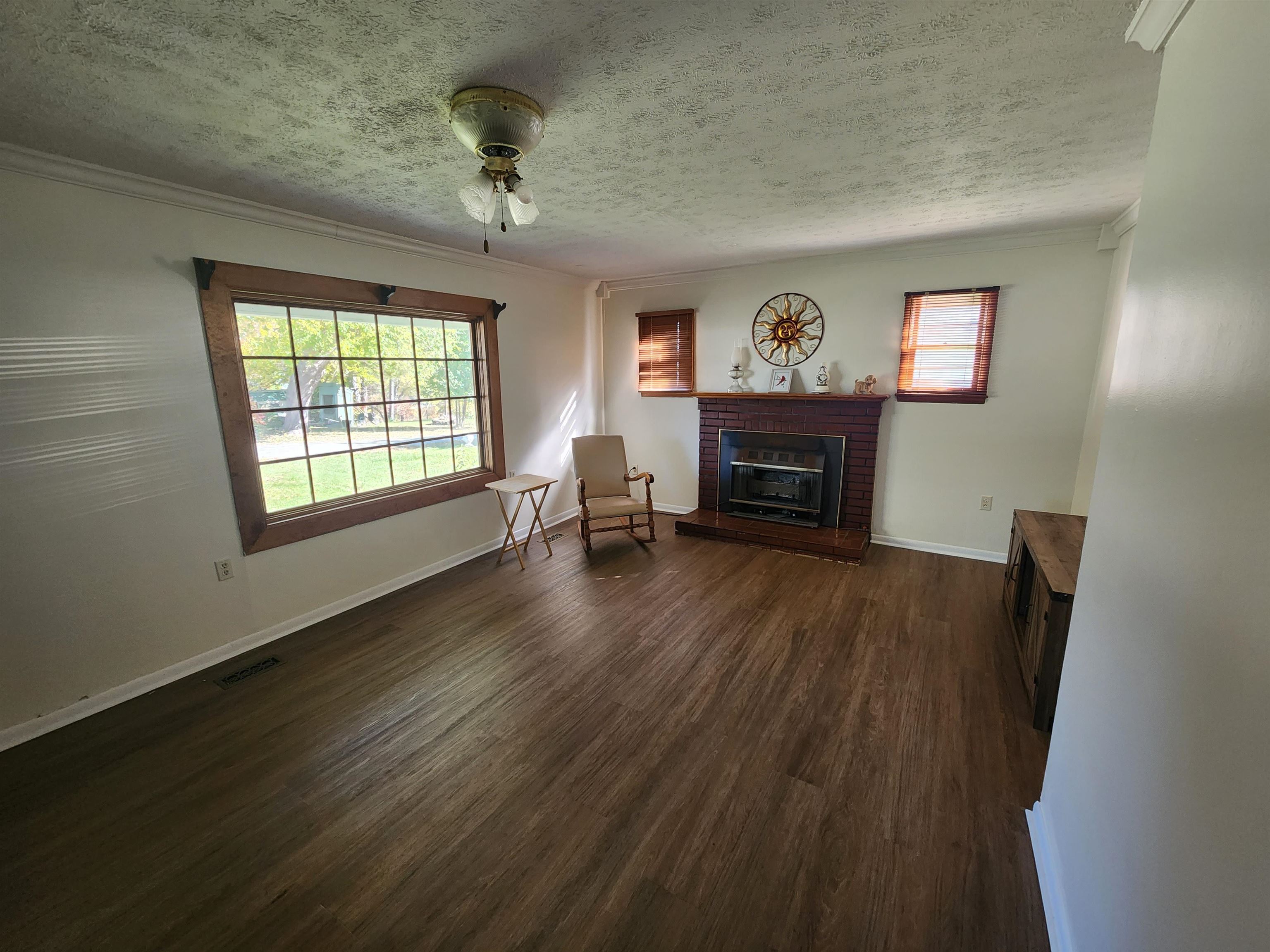 1117 Charles Street Grayson, KY 41143 - Photo 4 of 14