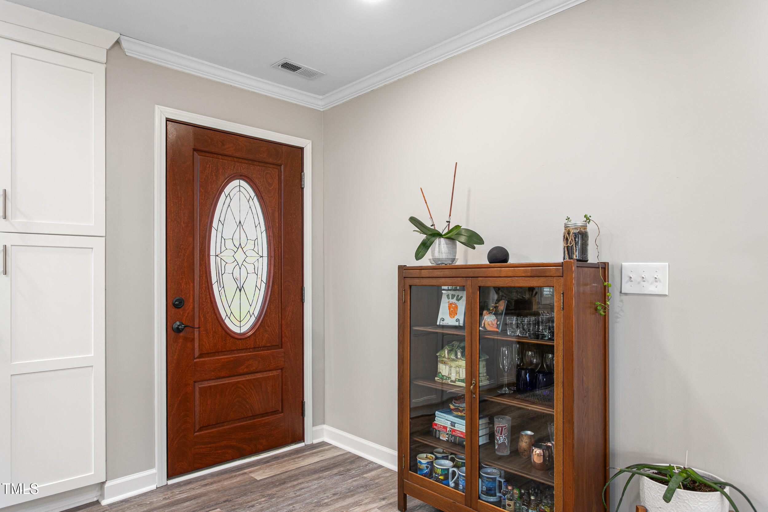 928 Hanford Road Graham, NC 27253 - Photo 8 of 47 Entry