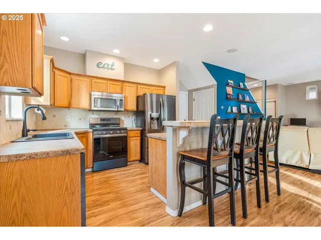 $469,989 | 38940 Jerger Street, Sandy, OR 97055