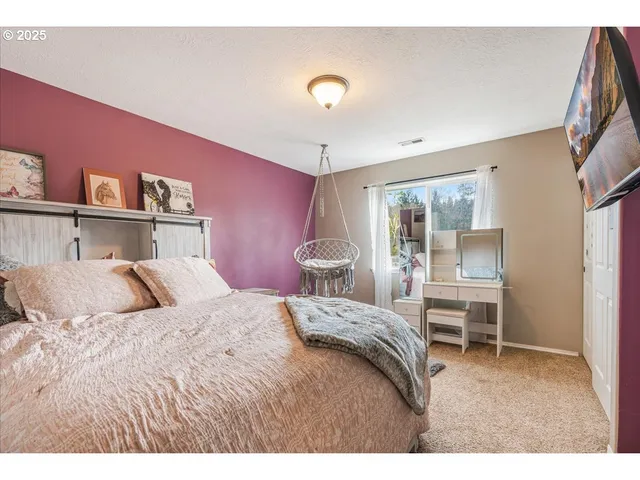 $469,989 | 38940 Jerger Street, Sandy, OR 97055