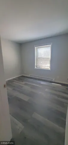 $1,400 | 325 West 9th Street, Unit D, New Richmond, WI 54017