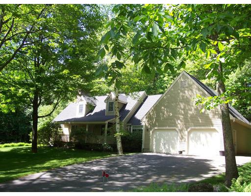 39 East Hill Road Brimfield, MA 01010 - Photo 3 of 13 Gallery Image 3