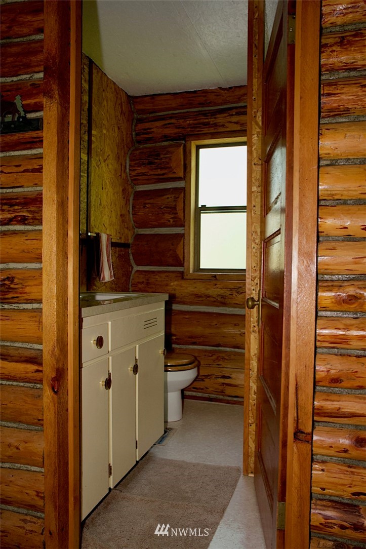 1022 Carl Johnson Road Quilcene, WA 98376 - Photo 13 of 24