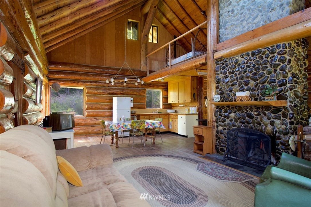 1022 Carl Johnson Road Quilcene, WA 98376 - Photo 10 of 24