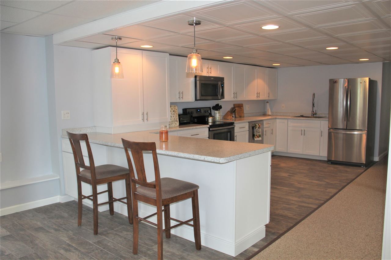71 Stonehenge Road Londonderry, NH 03053 - Photo 14 of 23 Gallery Image 14