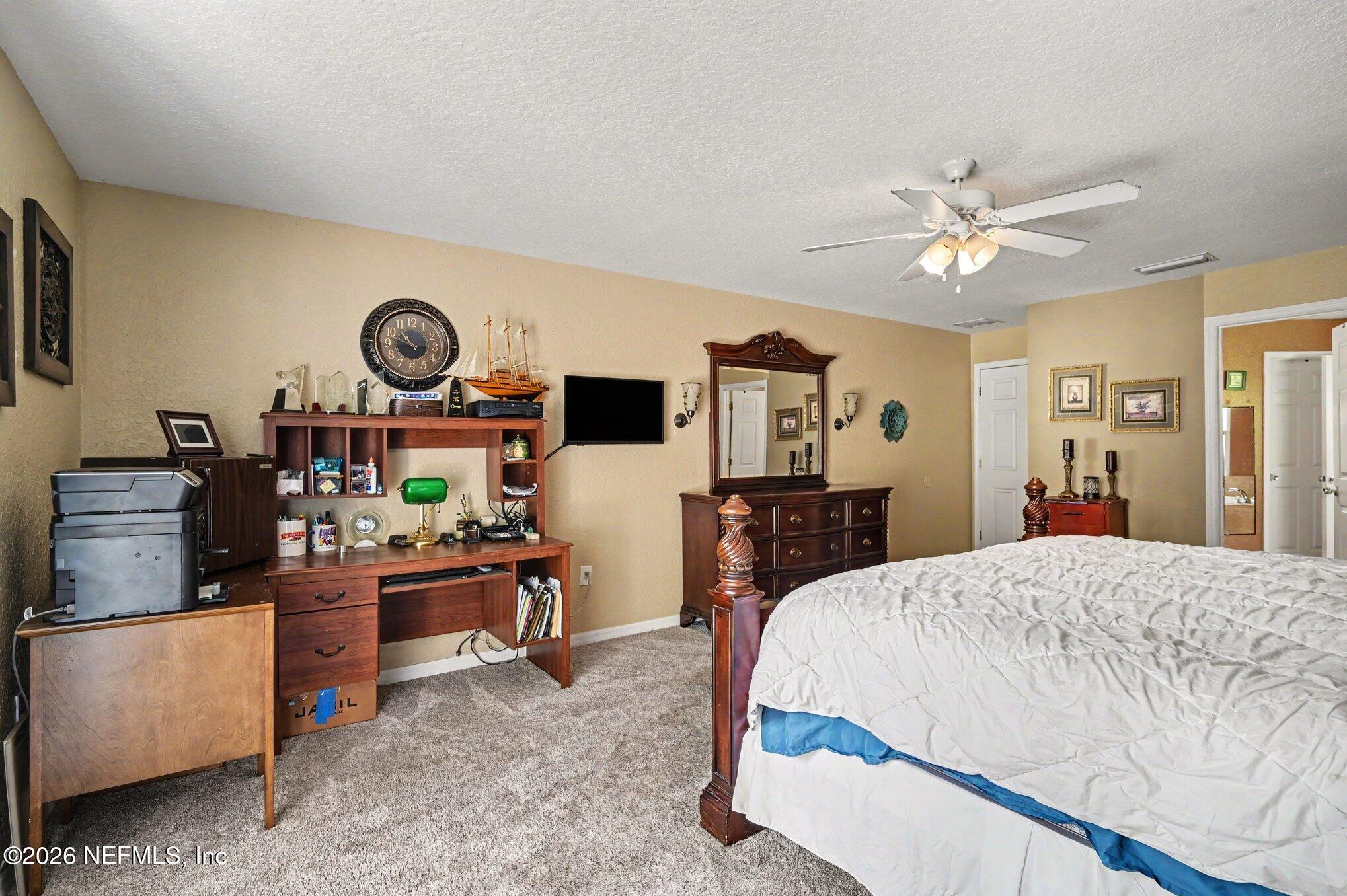 35 Plantation Road DeBary, FL 32713 - Photo 16 of 31 015_file_8439