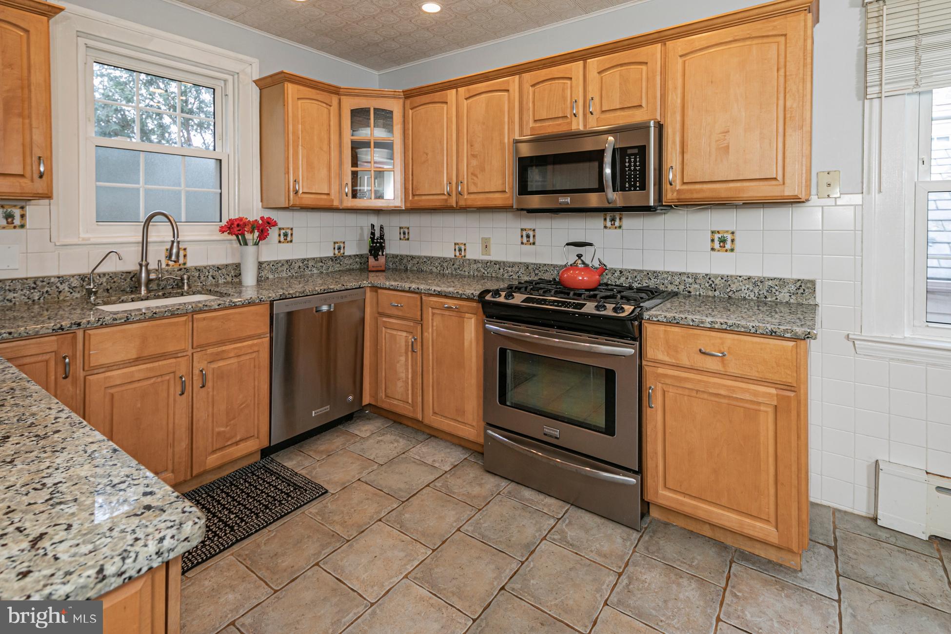 800 Lawrence Road Lawrence Township, NJ 08648 - Photo 20 of 48 Gallery Image 20