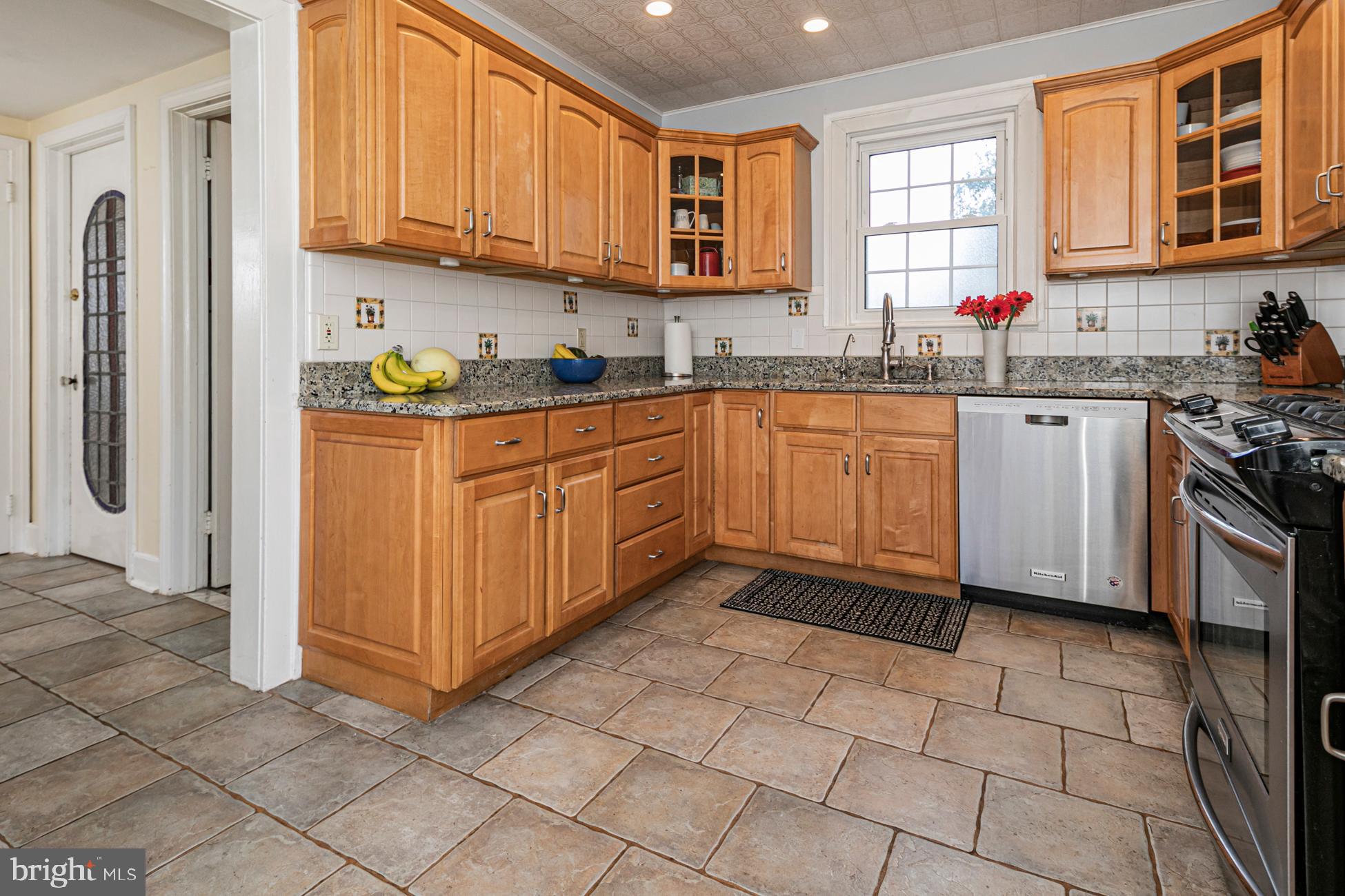 800 Lawrence Road Lawrence Township, NJ 08648 - Photo 23 of 48 Gallery Image 23
