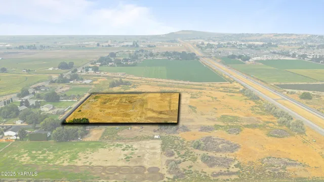 $134,000 | Lot 2 Clyde Circle, Sunnyside, WA 98944