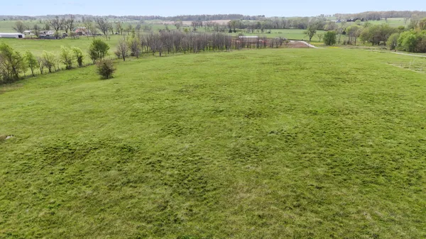 $60,000 | 6678 Farm Road 2140, Exeter, MO 65647