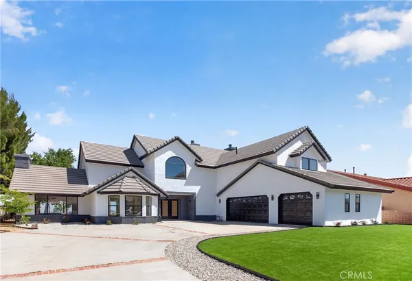 $699,900 | 6841 Granada Drive, Palmdale, CA 93551