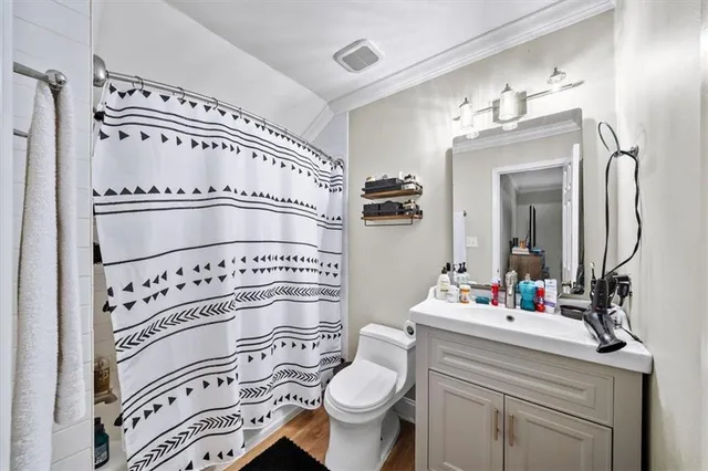 $415,000 | 1195 Minhinette Drive, Unit J, Roswell, GA 30075