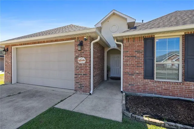 $240,000 | 16118 Graywood Street, Ponchatoula, LA 70454