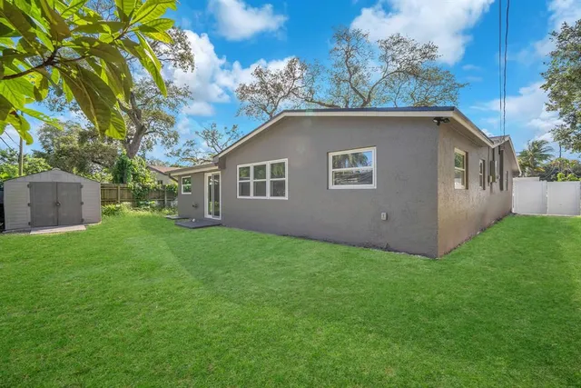 $4,950 | 4640 Southwest 25th Terrace, Dania Beach, FL 33312