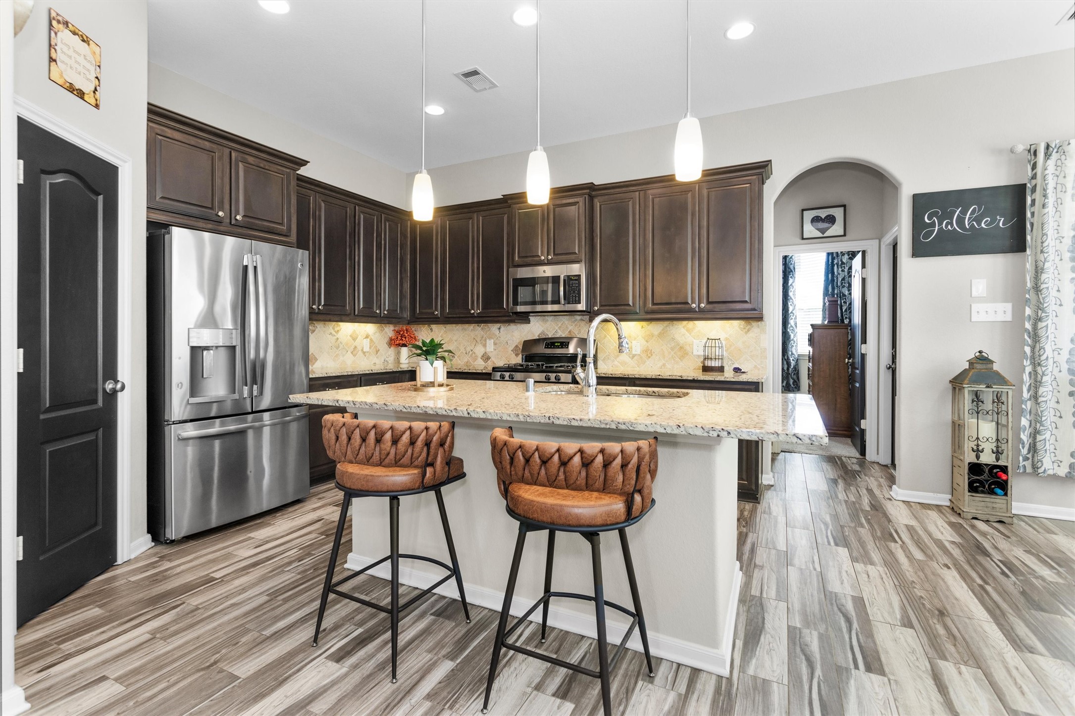 409 Billingsgate Chase, Unit CHASE Conroe, TX 77304 - Photo 11 of 44