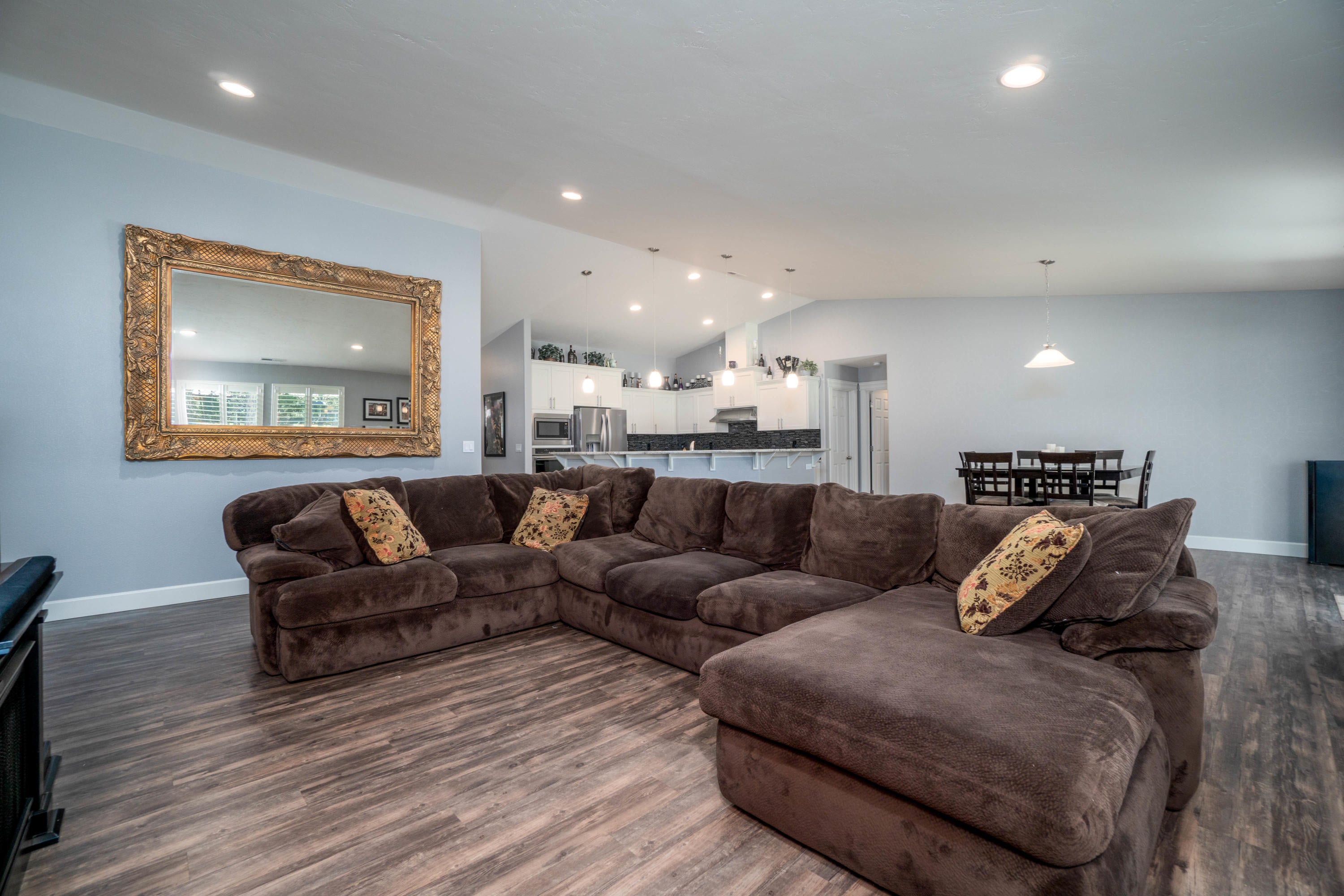 56067 Marsh Hawk Road Bend, OR 97707 - Photo 8 of 31 RileyVisuals-13