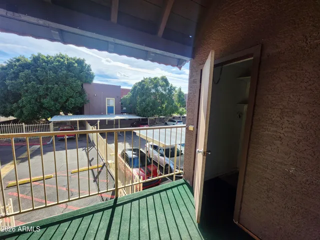 $1,275 | 16602 North 25th Street, Unit 204, Phoenix, AZ 85032