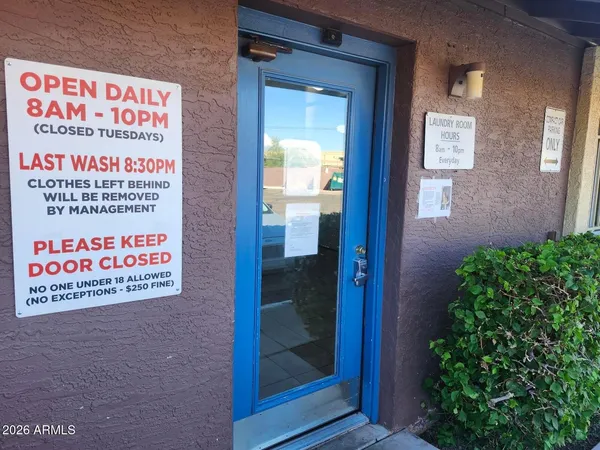 $1,225 | 16602 North 25th Street, Unit 204, Phoenix, AZ 85032