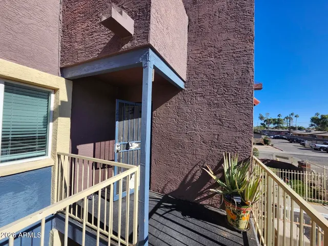 $1,275 | 16602 North 25th Street, Unit 204, Phoenix, AZ 85032