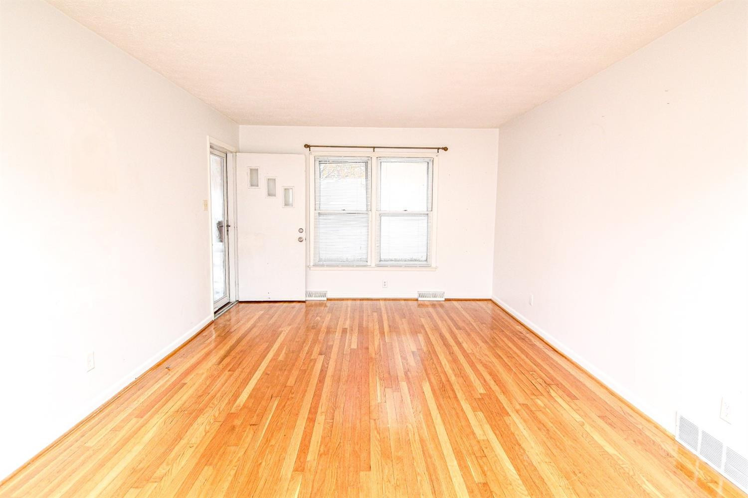293 Hightower Road, Unit A B Lexington, KY 40517 - Photo 3 of 27 Listing Photo