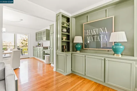 $1,398,000 | 18832 Cindy Way, Castro Valley, CA 94546